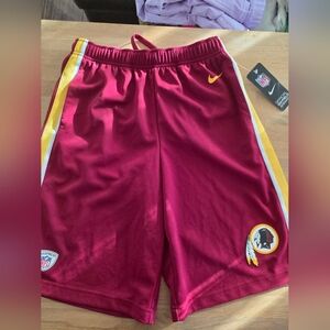 New Washington Redskins Burgundy Shorts (Size: Kids Large (14/16)